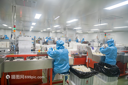2020年2月 医用一次性手套工厂加急生产与医用口罩零售的非常时刻